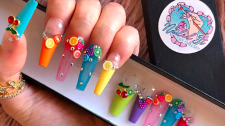 Press-On Nails for Travel