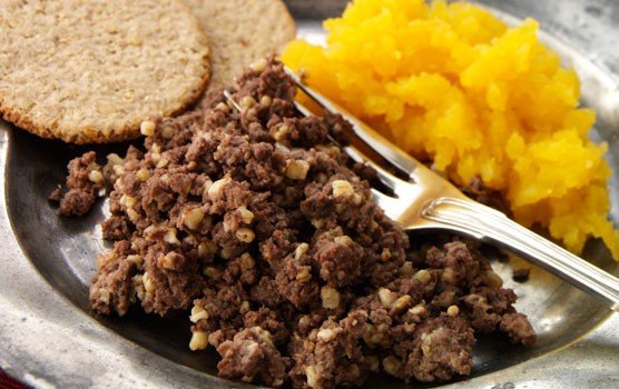 Alive:-Hn-L_Iji5o= Haggis