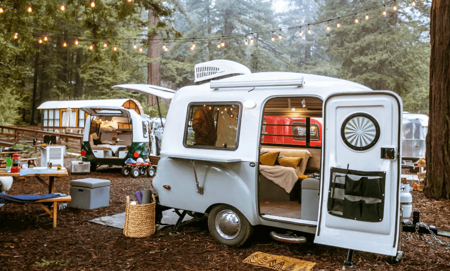 Choosing the Right Travel Trailer for Coastal Trips