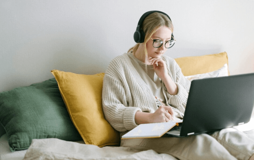 Online Counselling Canada Benefits and Access Guide 2025