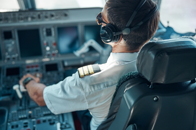 Contract Negotiation Tips for Pilots and Flight Instructors